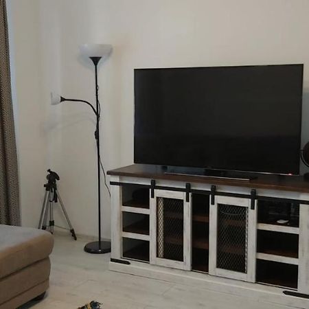 Apartament Polly ! エフォリエ・スド エクステリア 写真
